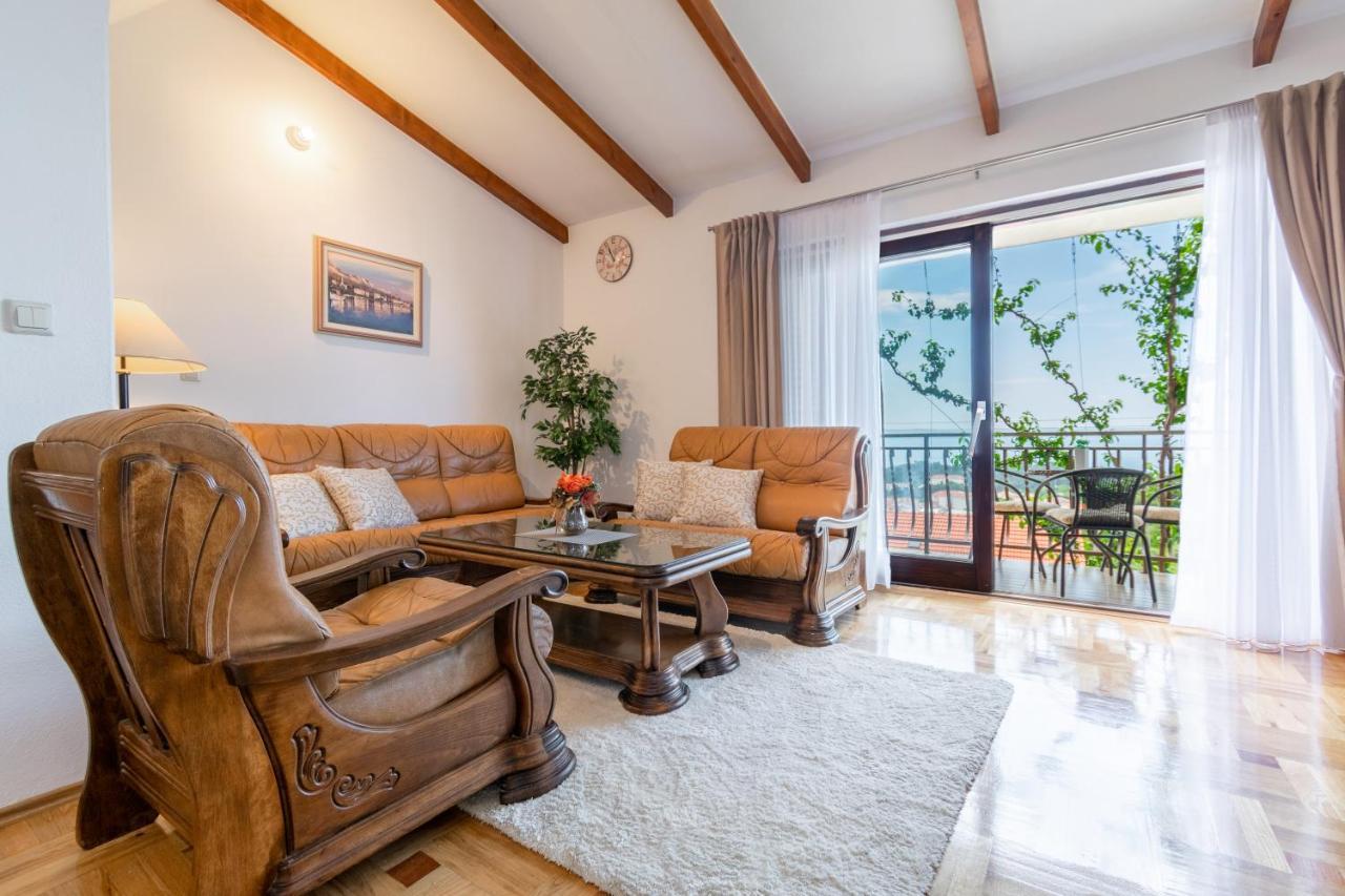Apartment Iva With Sea View 马卡尔斯卡 外观 照片